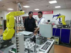 中国机器人产业发展情况对比
