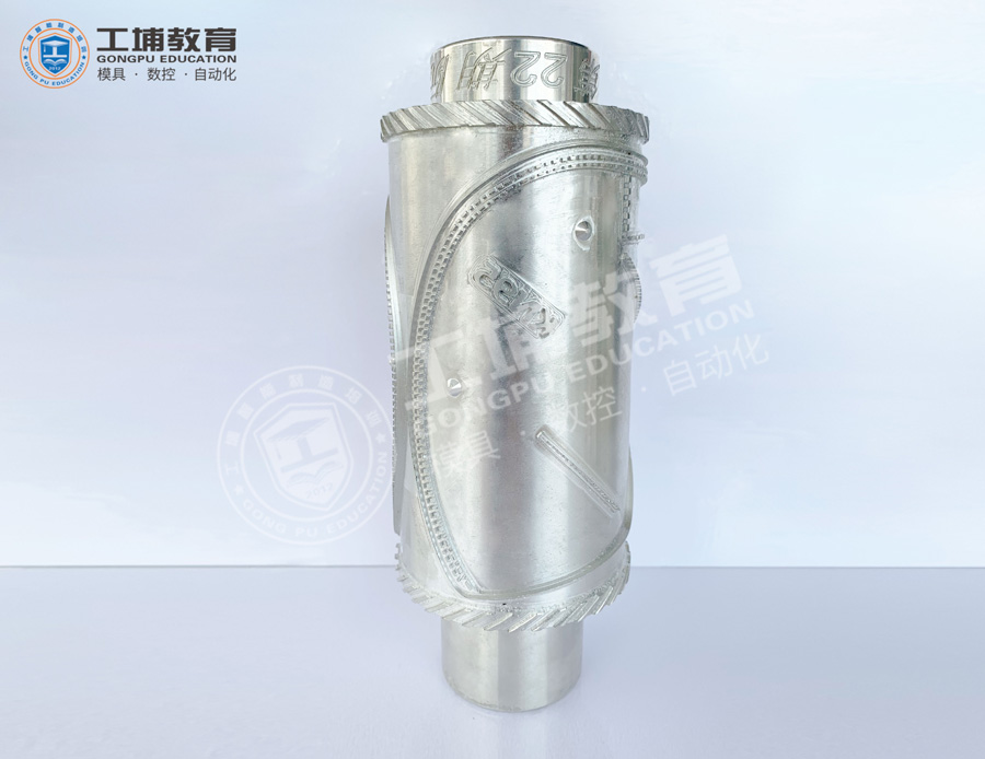 学员作品：熔喷模具滚刀